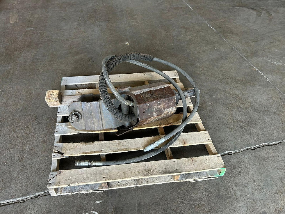 TRIVELLA PER ESCAVATORE DA 30 A 70 Q.LI