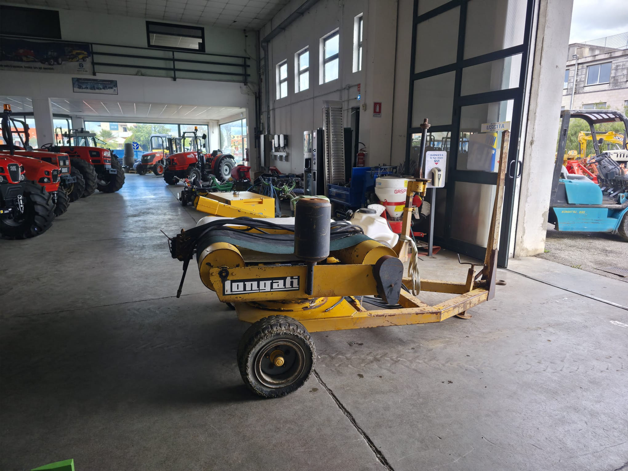 AVVOLGITORE PER ROTOBALLE TRAINATO