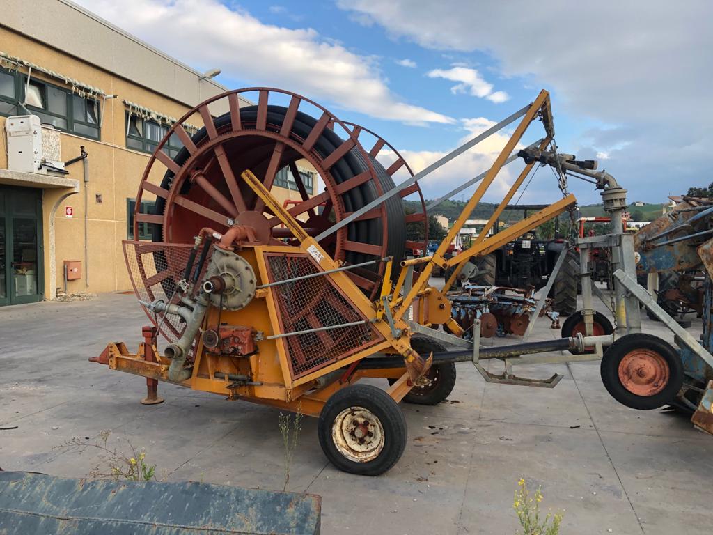 IRRIGATORE SEMOVENTE GIUNTI 90x250
