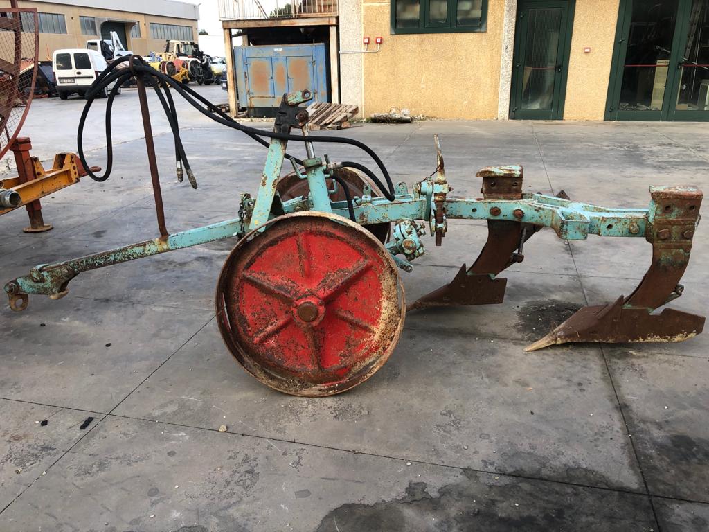 Aratro carrellato Nardi Mod. 1AU/N