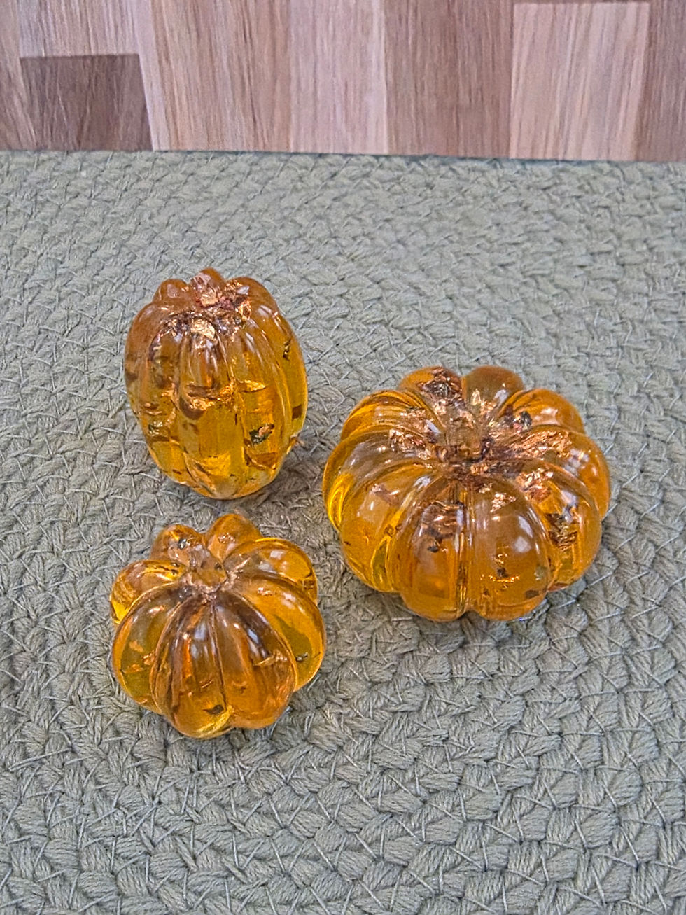 Thumbnail: Mini Resin Pumpkin Trio