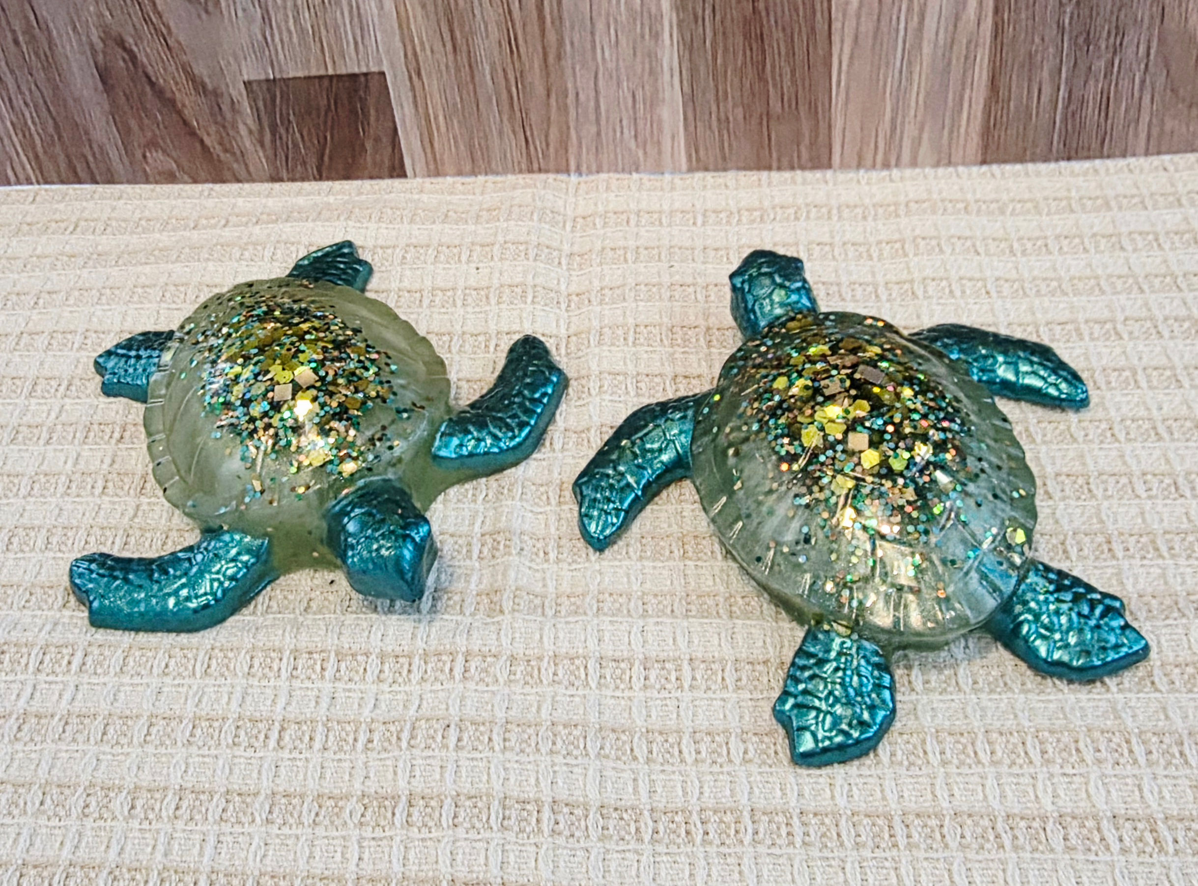 Little Sea Turtles — Resin Décor