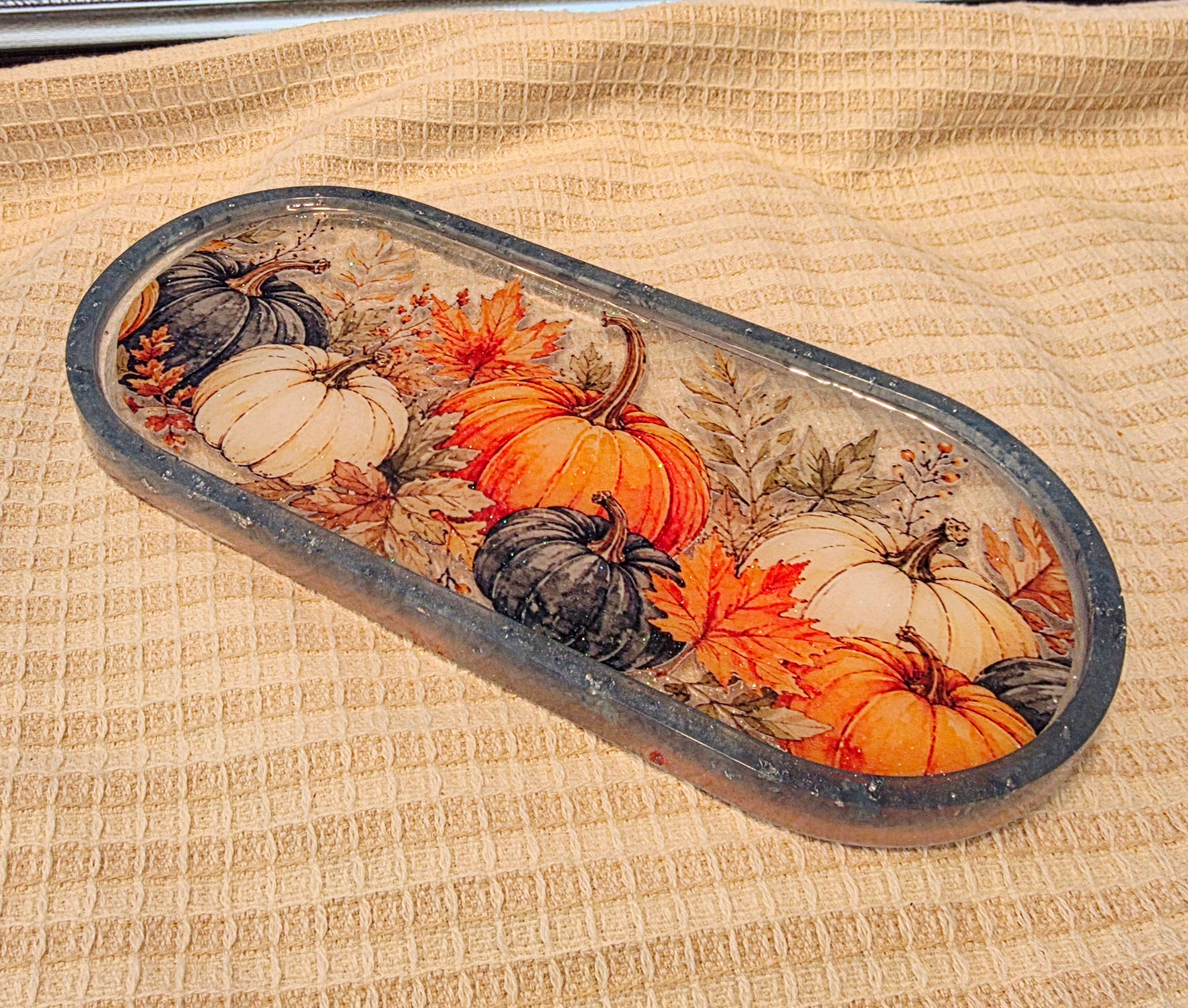 Stormy Harvest Tray