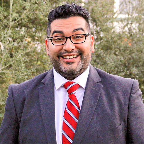 Leyder Murillo, CFP®, MBA, a CERTIFIED FINANCIAL PLANNER® professional, founder of Wolfpack Tax & Accounting, serving clients in Denver, nationwide through virtual meetings and in-person visits.