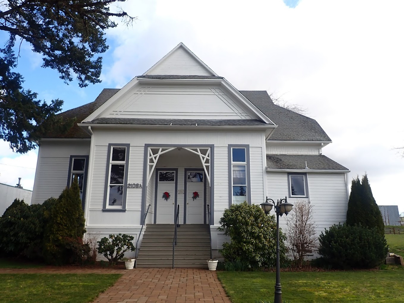 Macleay Bible Church