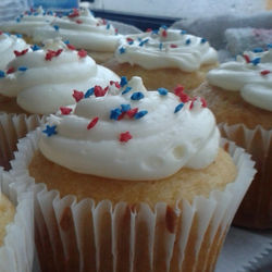 Instagram - These #kids were a hit indeed!!! Our #FourthOfJuly #Fireworks #Cupca