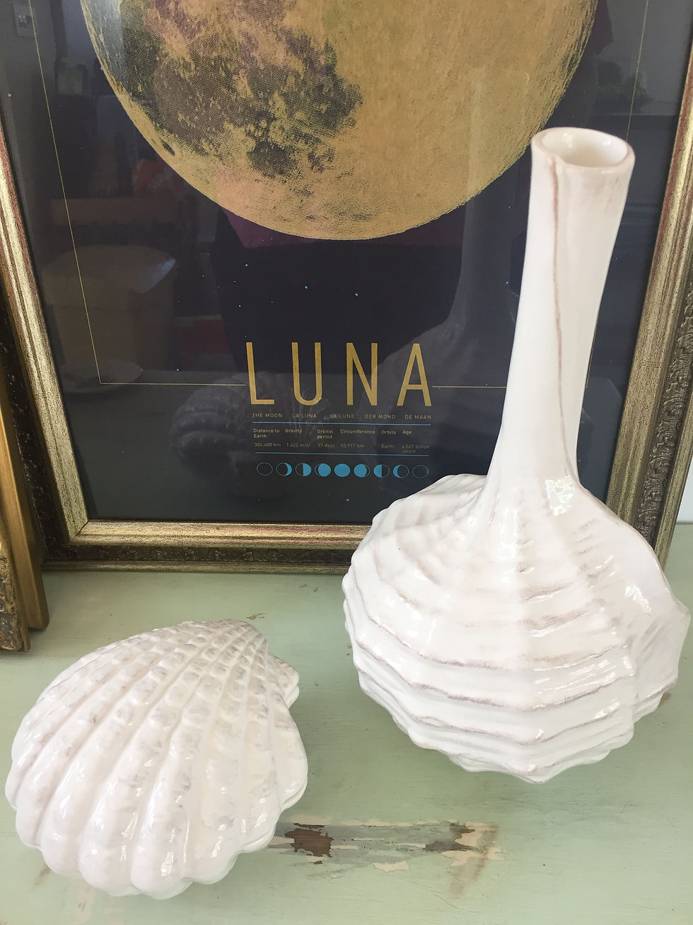 Thumbnail: Gisela Graham white ceramic oyster shell Trinket Box