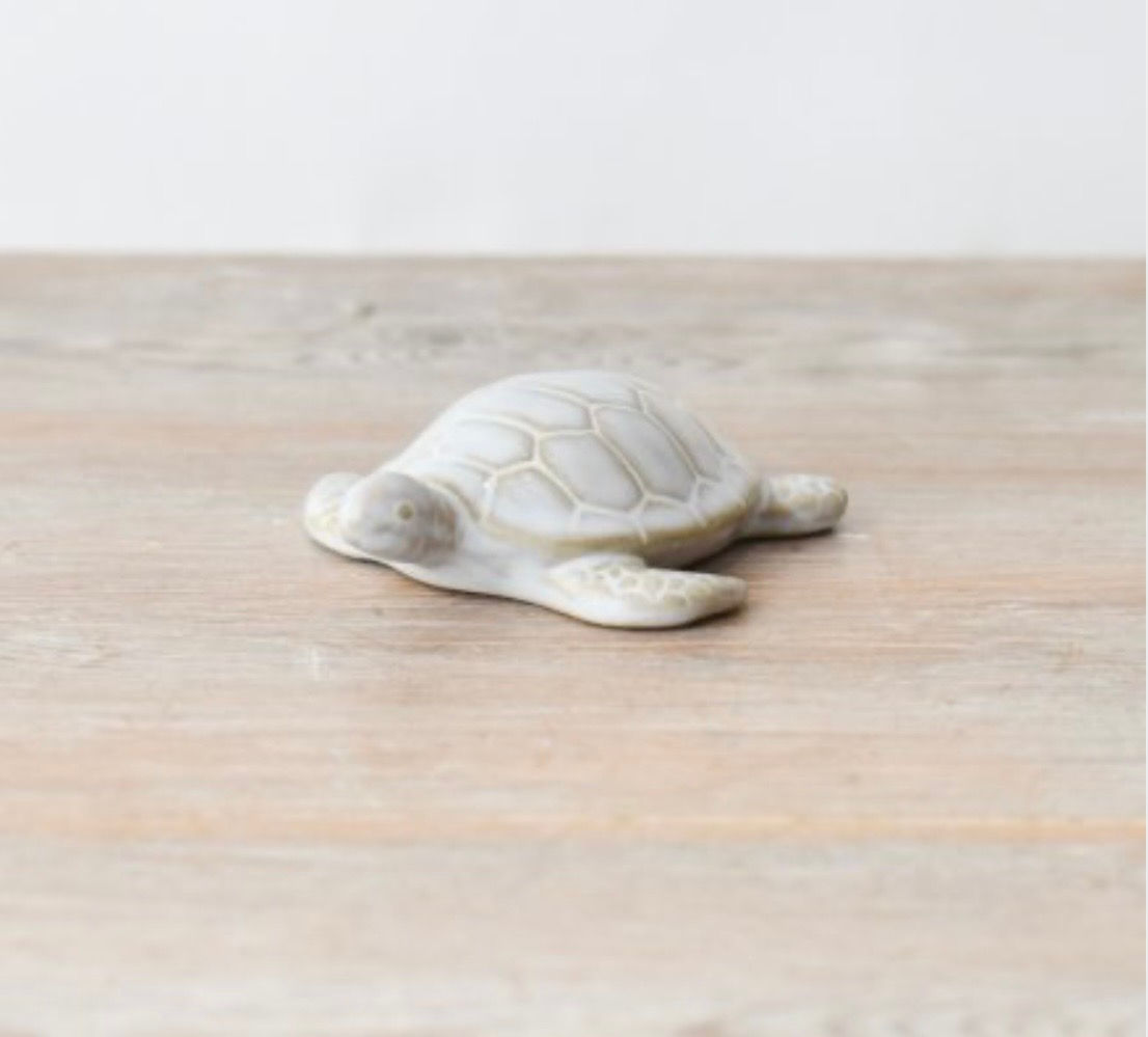Glazed porcelain larger sea turtle ornament. 9.5cm  x 8.5cm.