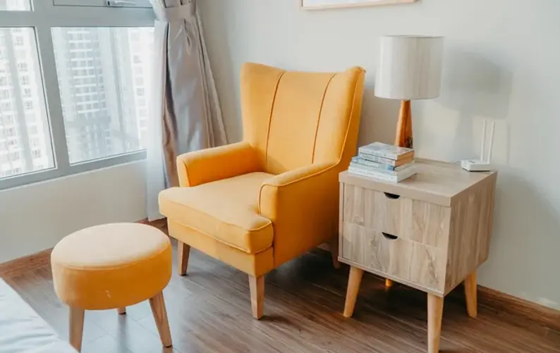 Empty Chair Therapy Release Trauma 1 on 1 - Phoneix Wellness Centre.