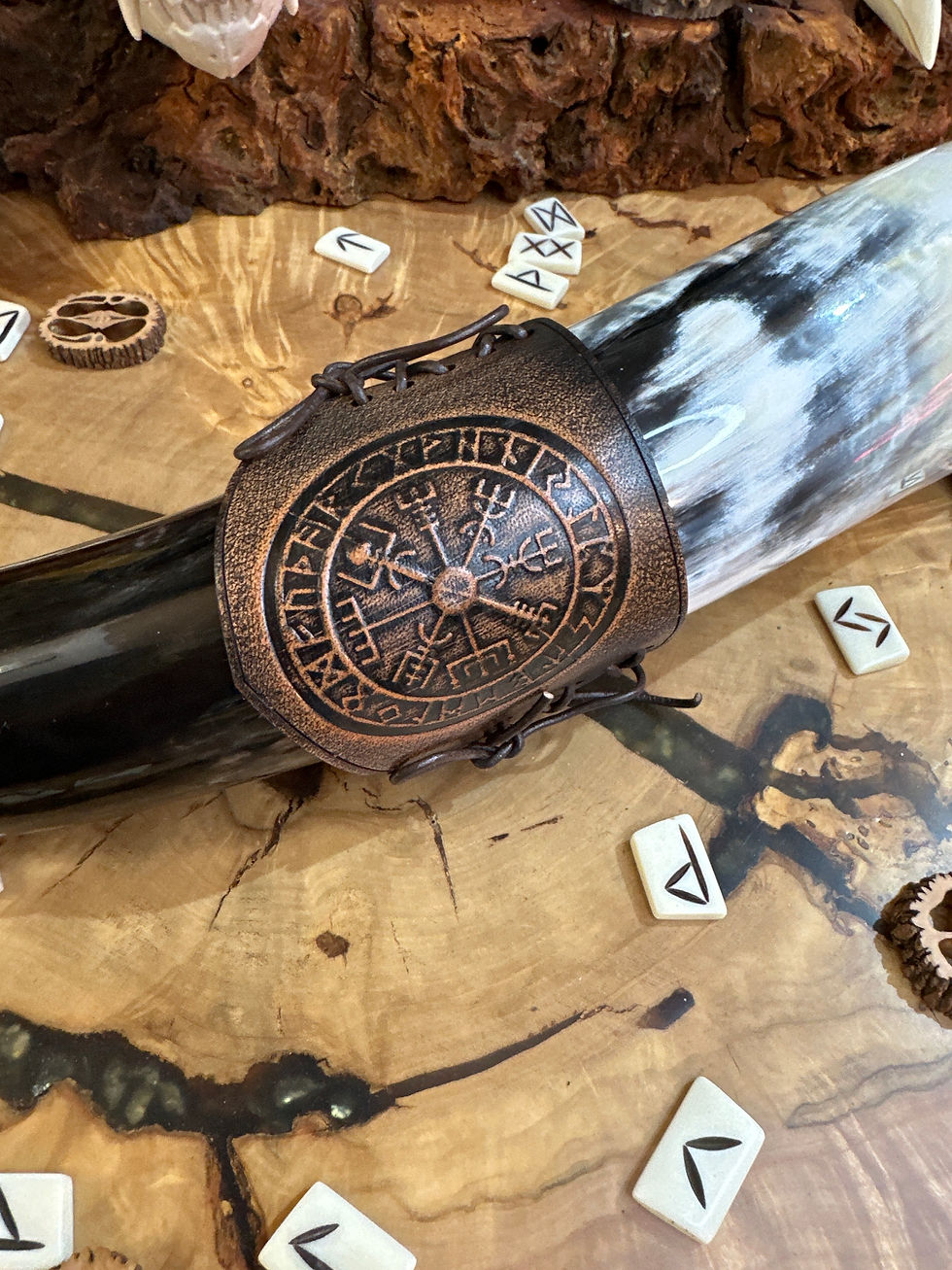 Thumbnail: Scrimshaw Horn #1