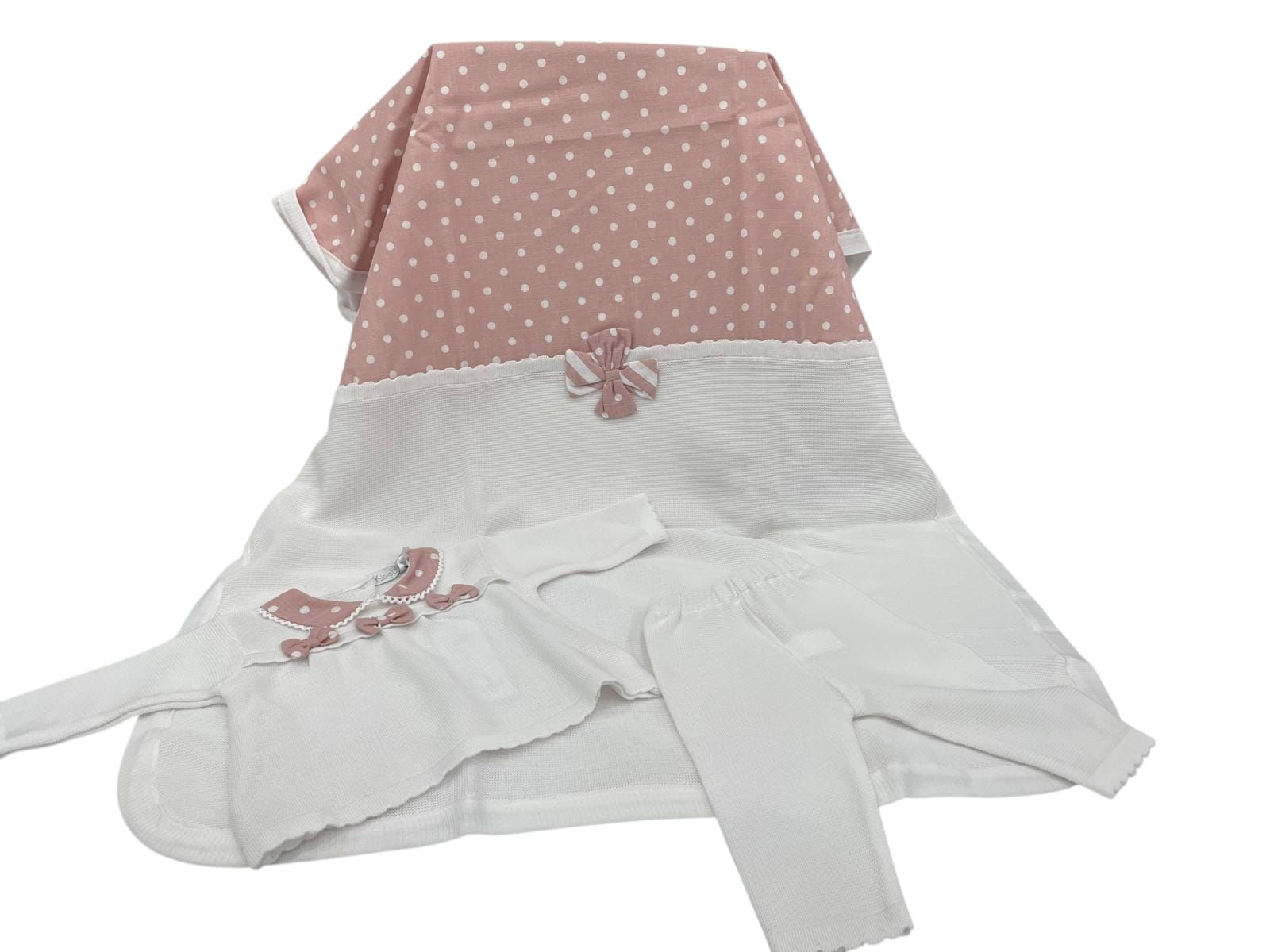 Uscita clinica in filo neonata