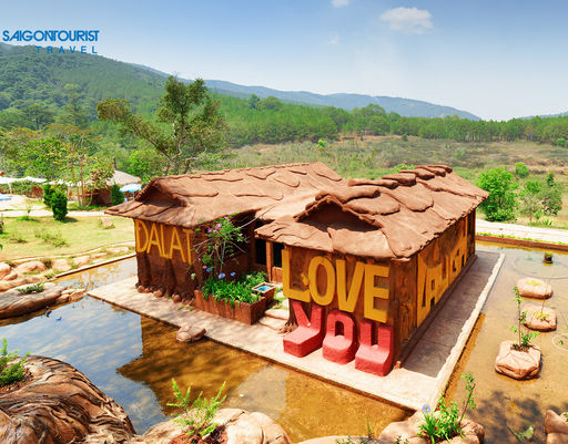 house-of-clay-Dalat_503121469.jpg