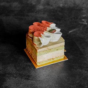 Pistachio Earl Grey Cake
