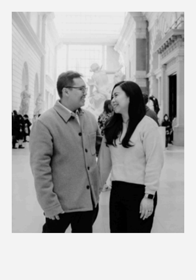 Work with the best wedding videographer committed to capturing love stories with creativity and care.