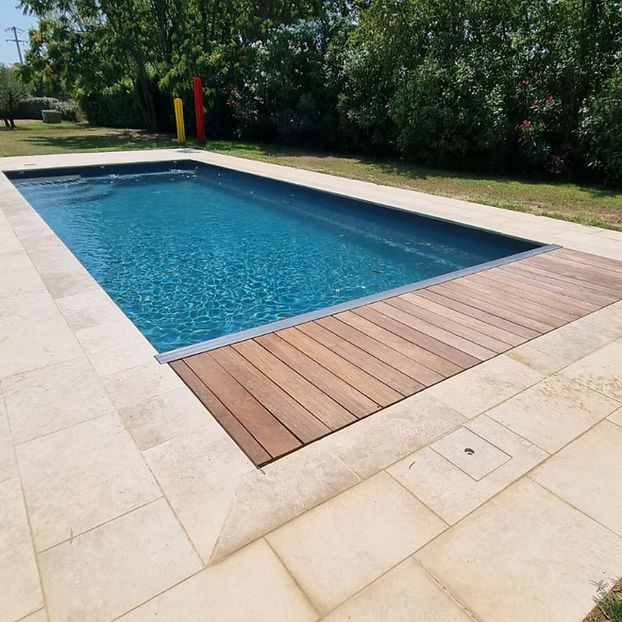 piscine maïa nashira uzes