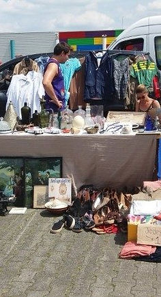 venta-de-garaje-05-800x450,,,,,,,,,,,,,,,,,,,,,,,,,,,,,.jpg