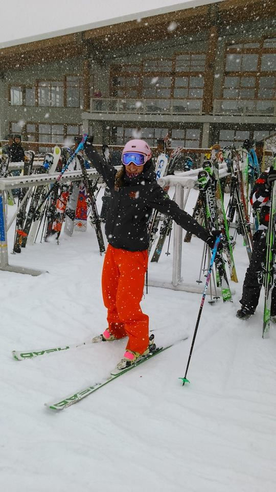 And one more from the same season... it's snowing and I'm happy....