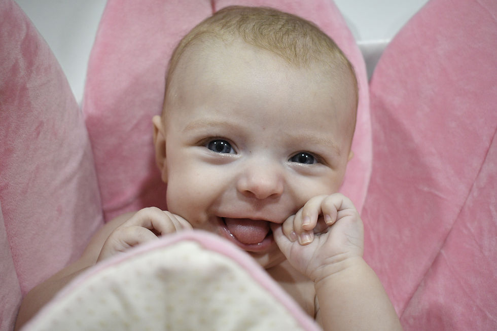 Thumbnail: Spring Baby Bath Reducer