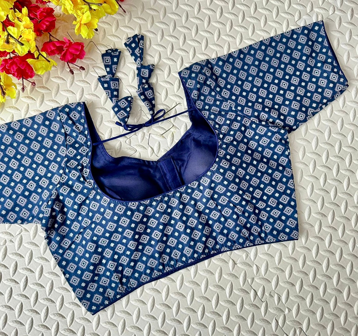 Readymade blouse (42-46)