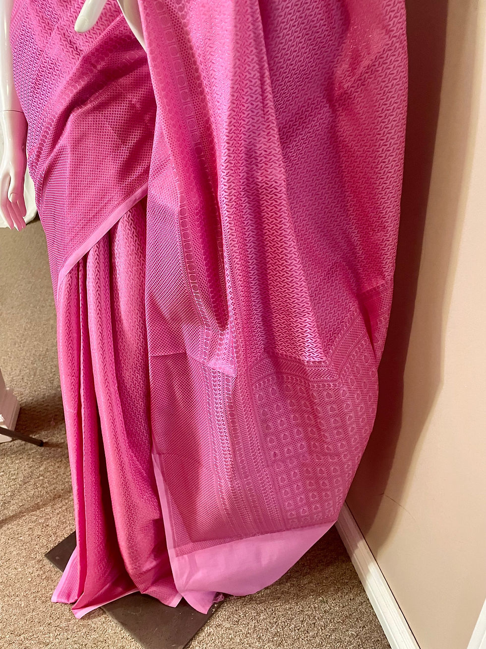 Thumbnail: Saree 