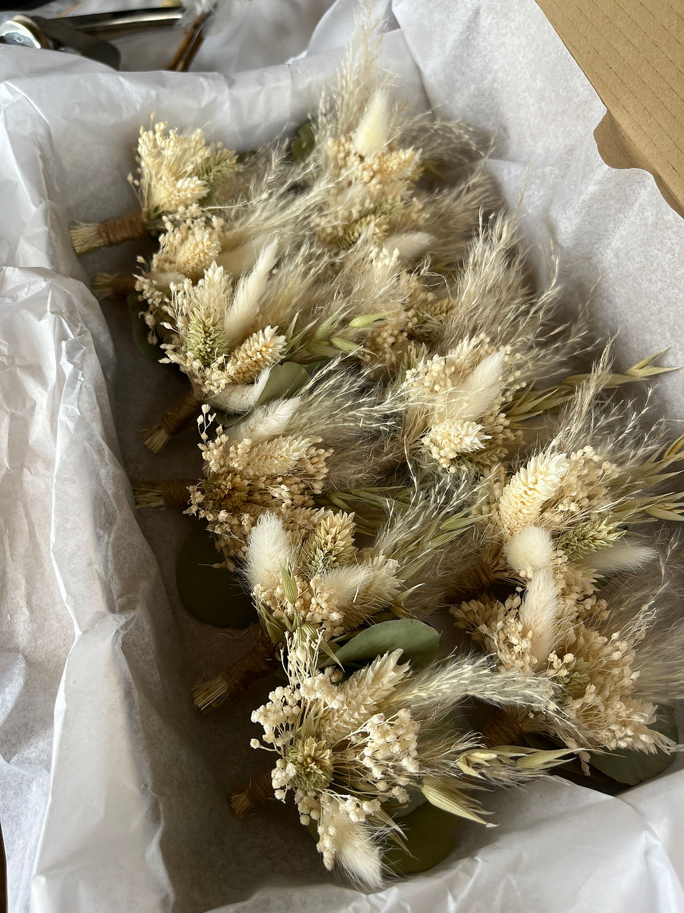 Thumbnail: Boho pampas dried flower Boutonniere