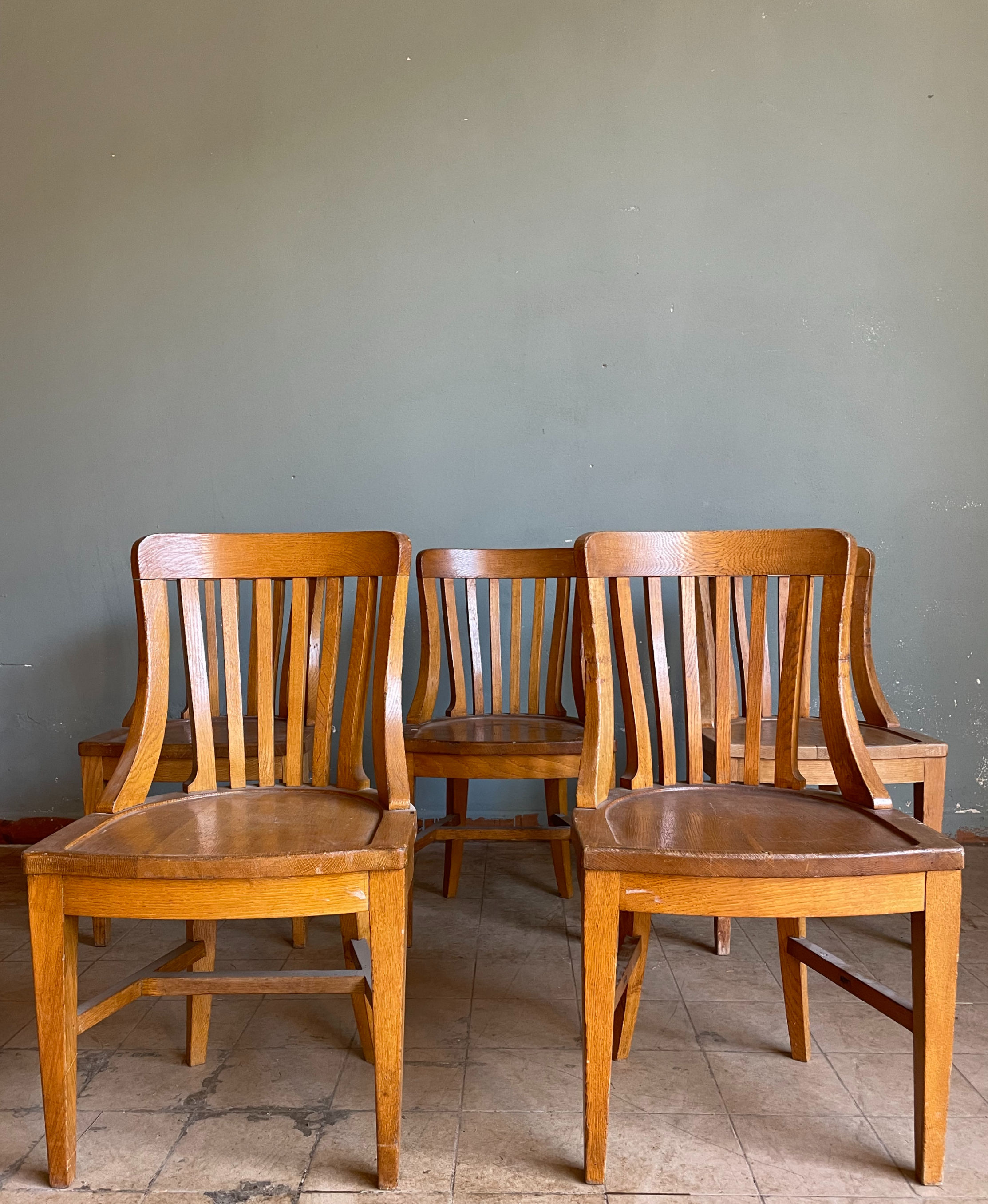 Sedie in legno curvato