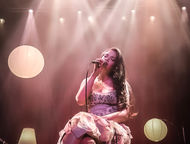 Sabrina Claudio Brings Velvet-Soft Intimacy and Romantic Atmosphere to Chicago on Fall In Love With Her - The Tour: Live Review