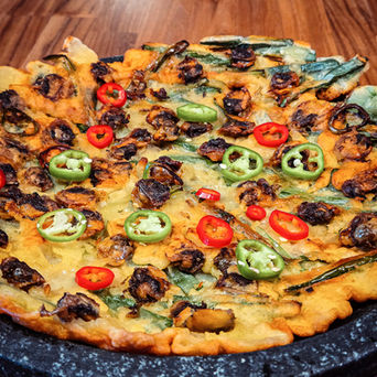 Yorienn Korean Fried Chicken & Yori Shop of Carrollton, TX 75010 - Yorienn Chicken, Korean Fried Chicken, Fried Chicken, Spicy Chicken, Chicken Wings, Crispy Chicken, Boneless Chicken, Snow cloud, Beer, Soju, Soft Drinks, Bulgogi, French Fries, Korean Food, K-food, Comfort Food, Korean food near me, Fried Chicken near me, Take Out, Delivery, Chicken Delivery, To Go