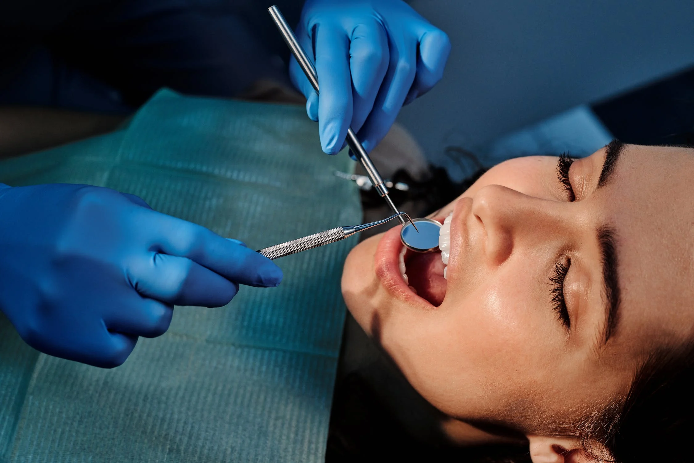 woman at dentist