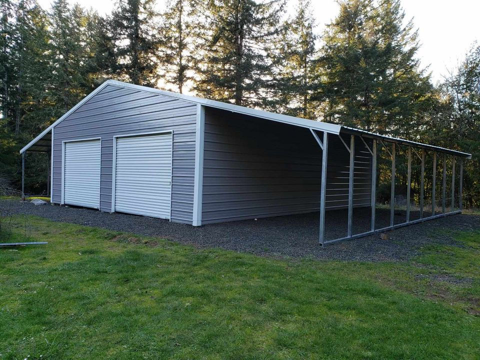 two 10' Garage doors, two RV / Horse trailer parking stalls