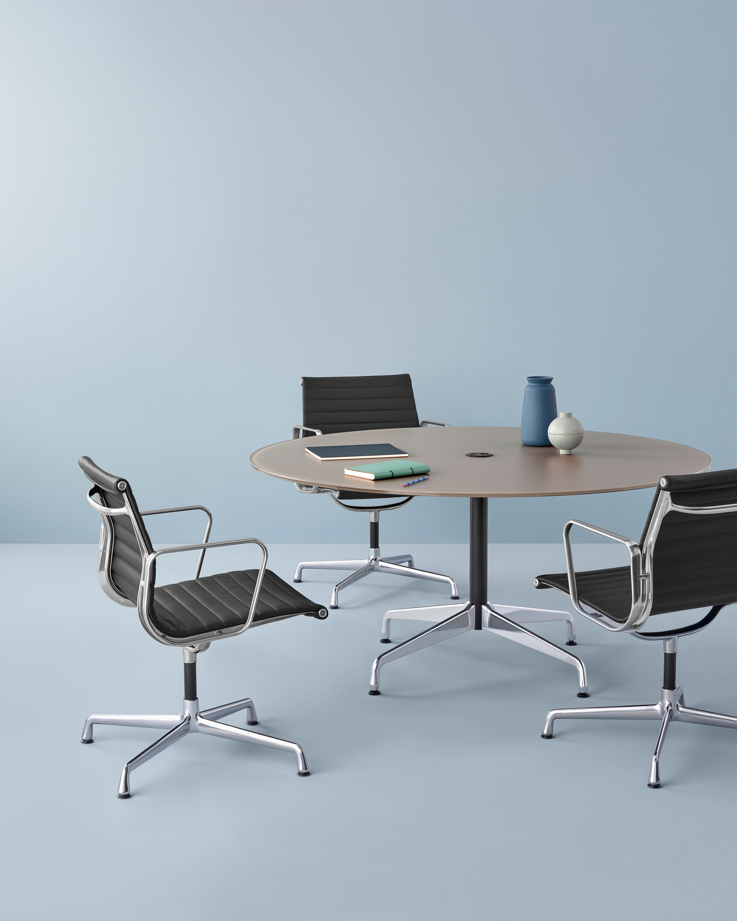 Mesas Eames