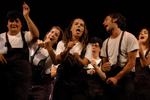 Ma che colpa c'ha tu' ma'? (2008)