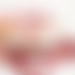 Glutenfreie Kirschmuffins mit Sahnehaube