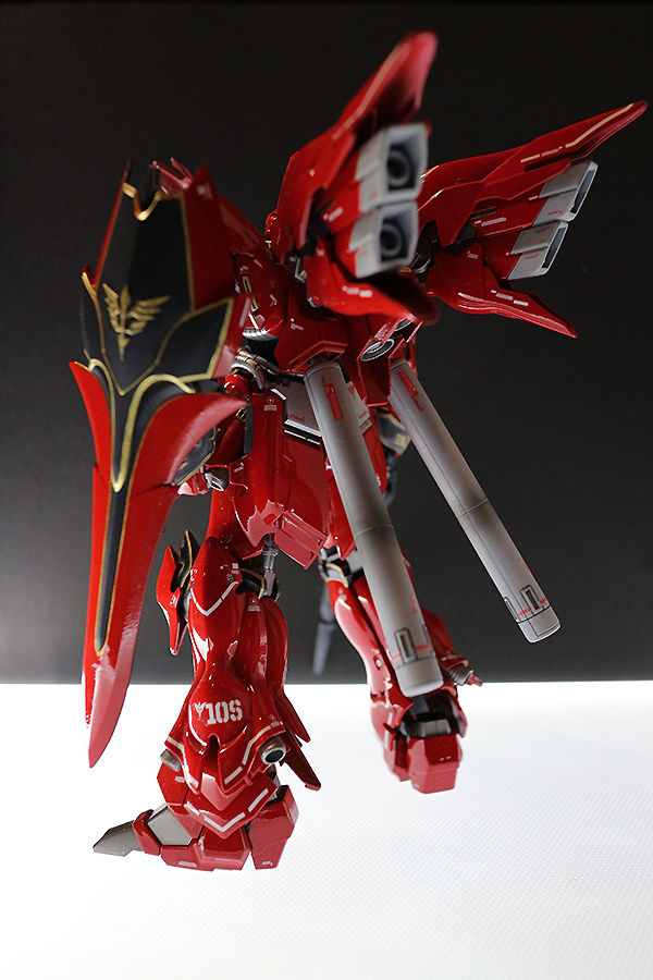サムネイル： RG シナンジュ