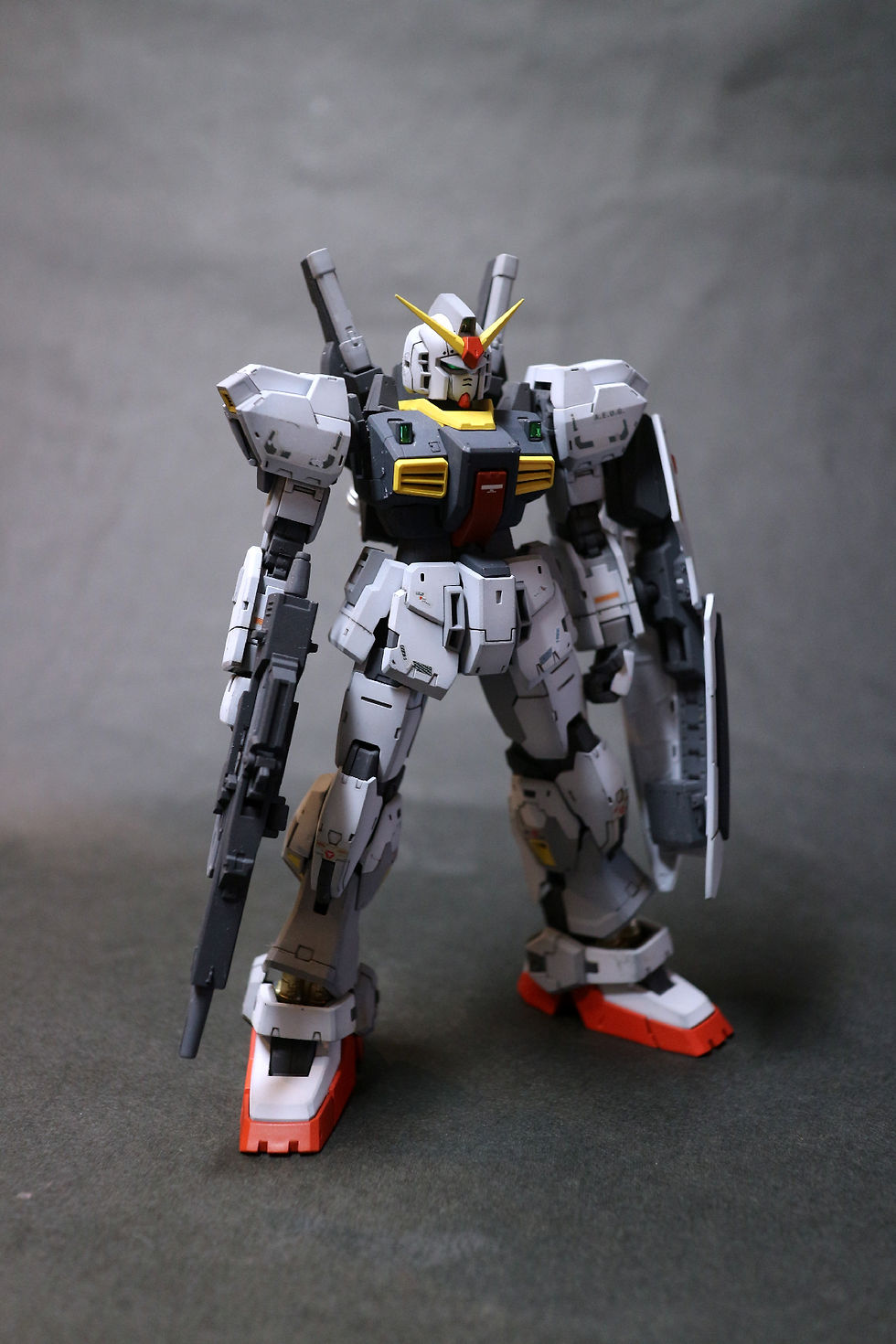 サムネイル： RG ガンダムmk-II（エゥーゴ）