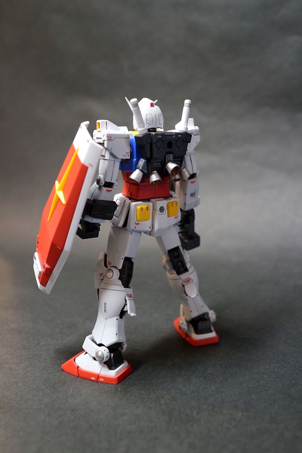 サムネイル： HGUC オリジン版 RX-78-2 ガンダム（後期型）
