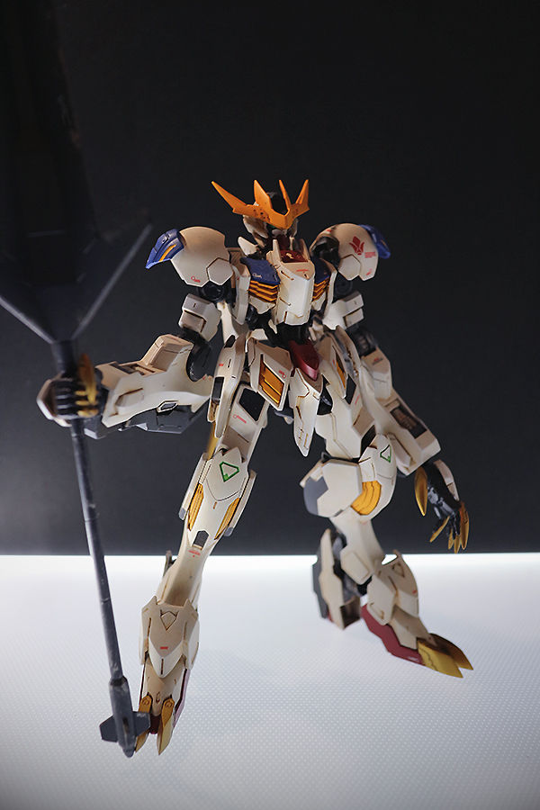 サムネイル： HGIBO ガンダムバルバトス・ルプスレクス