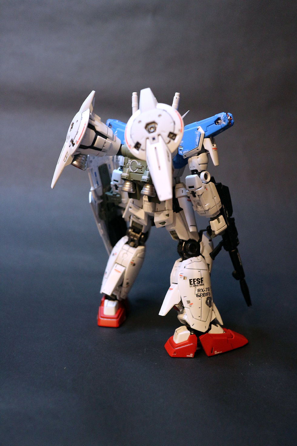 サムネイル： RG ガンダムGP01Fb