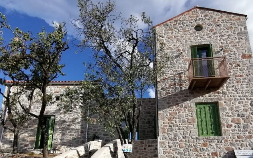 Μονοκατοικία στο Μαυροβούνι Γυθείου