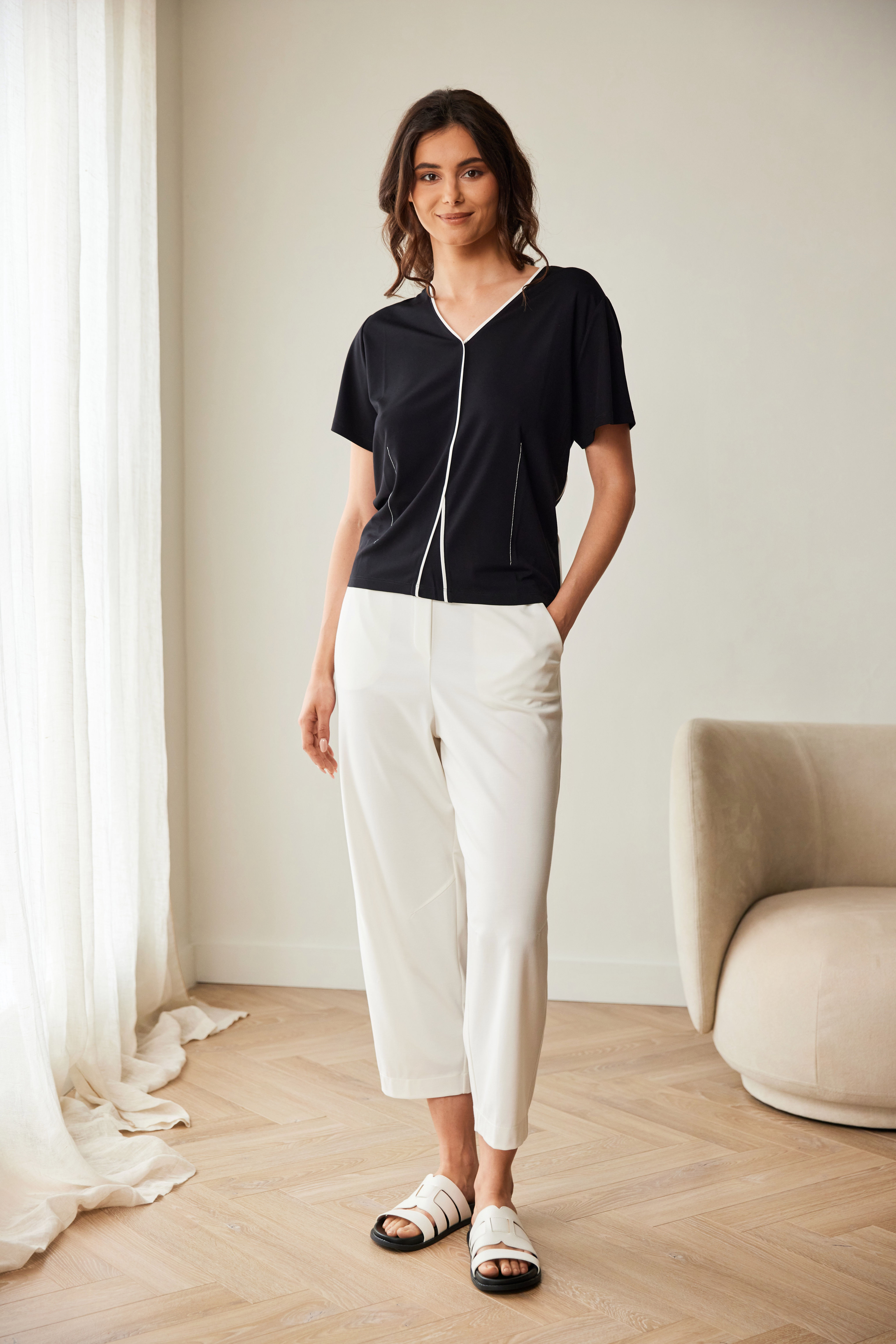 Peruzzi Piping Top Black