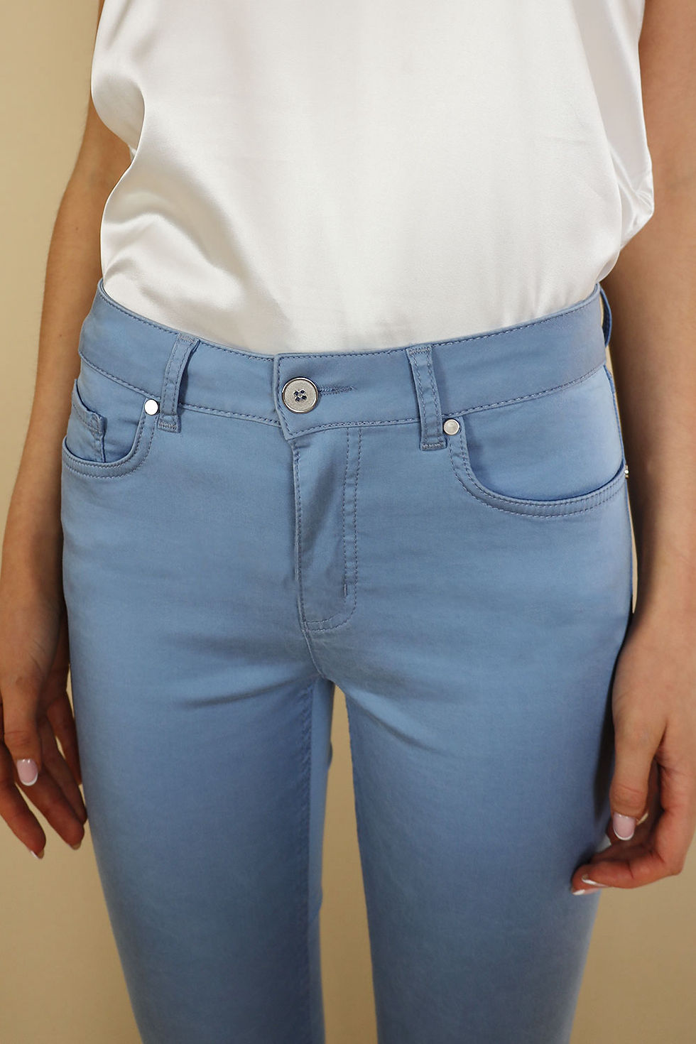 Thumbnail: No2moro Unity 25” Leg Tencel Sky Blue Trousers