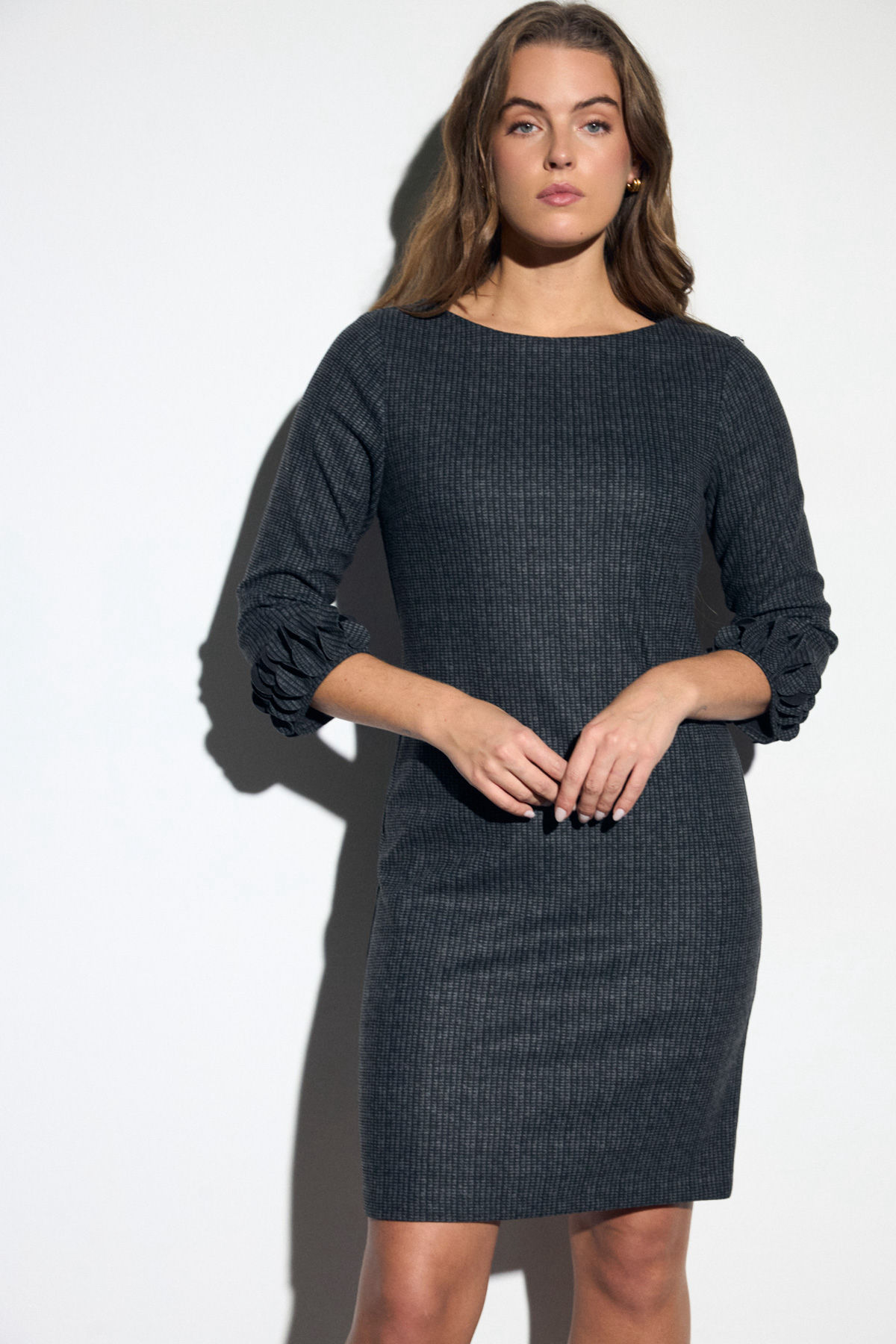 Bariloche Vila Textured Sleeve Dress – Dark Grey