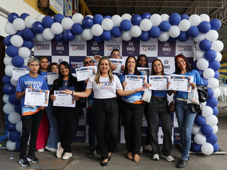 Impacta Rio: Mais 1,5 mil cariocas recebem certificados