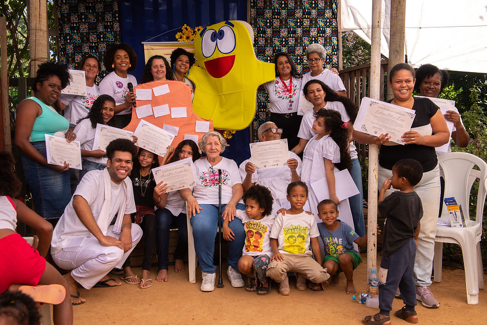 Conhecimento, costura e sustentabilidade: Projeto fortalece autonomia de mulheres em Santa Cruz