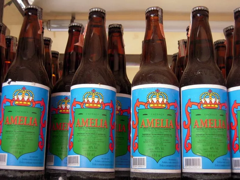 Cachaça Amélia produzida em Paraisópolis