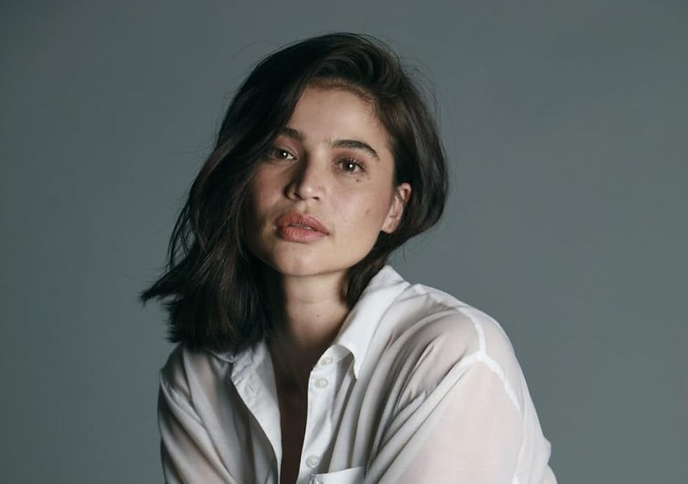 filipina Anne Curtis