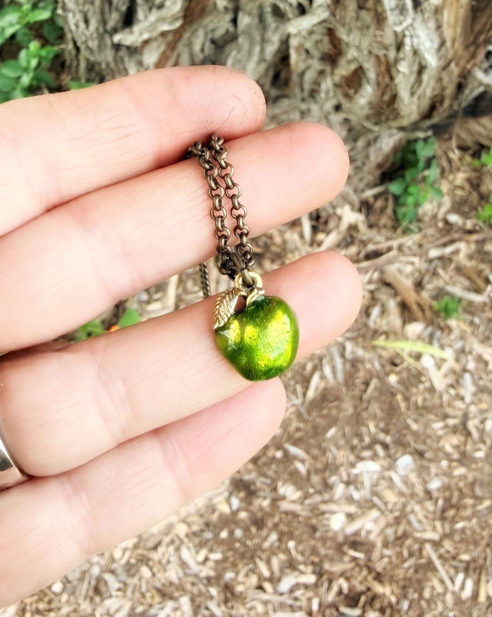 Miniatura: Vintage Green Apple Pendant 