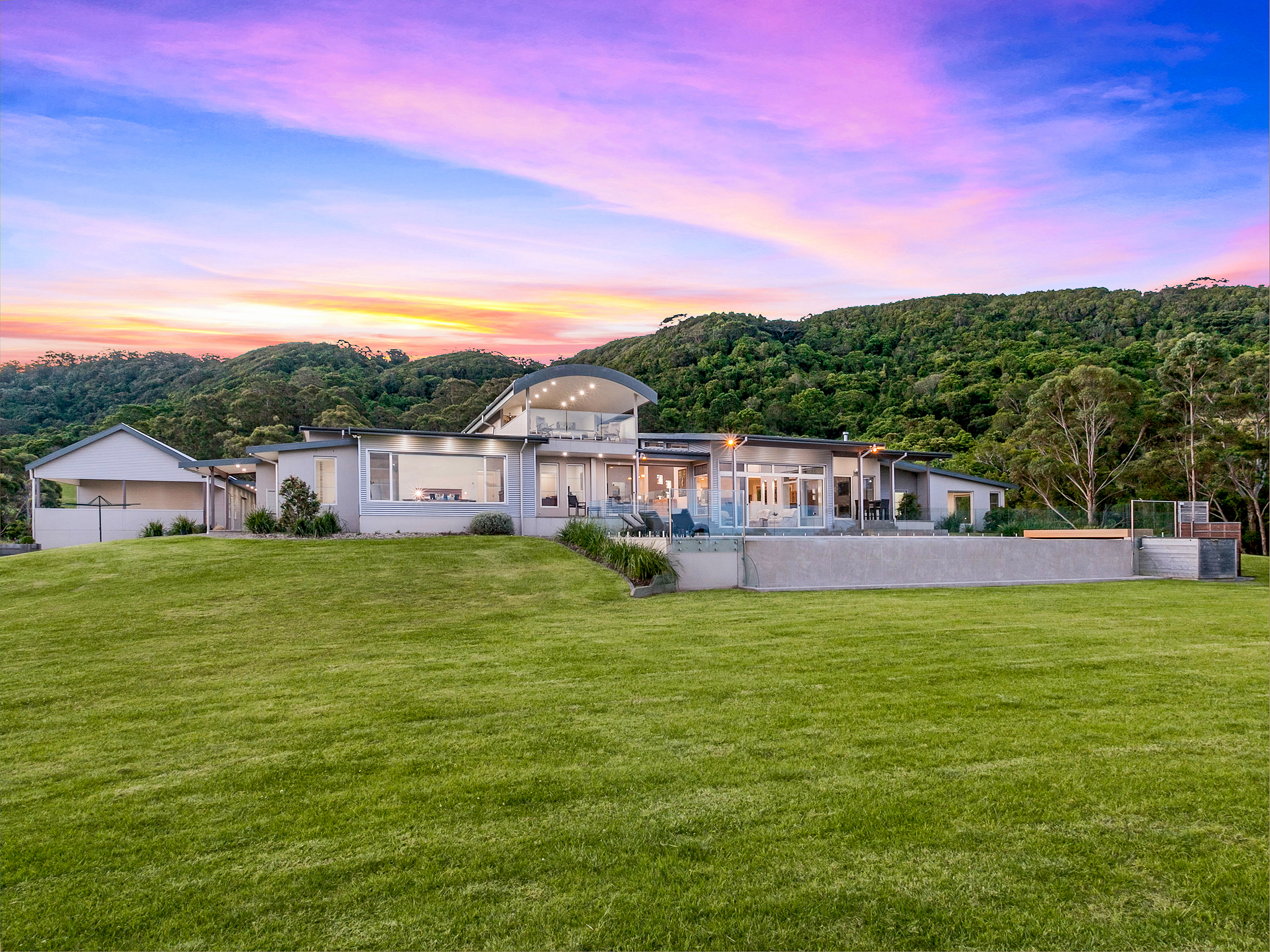 Gerringong Project Rear Views