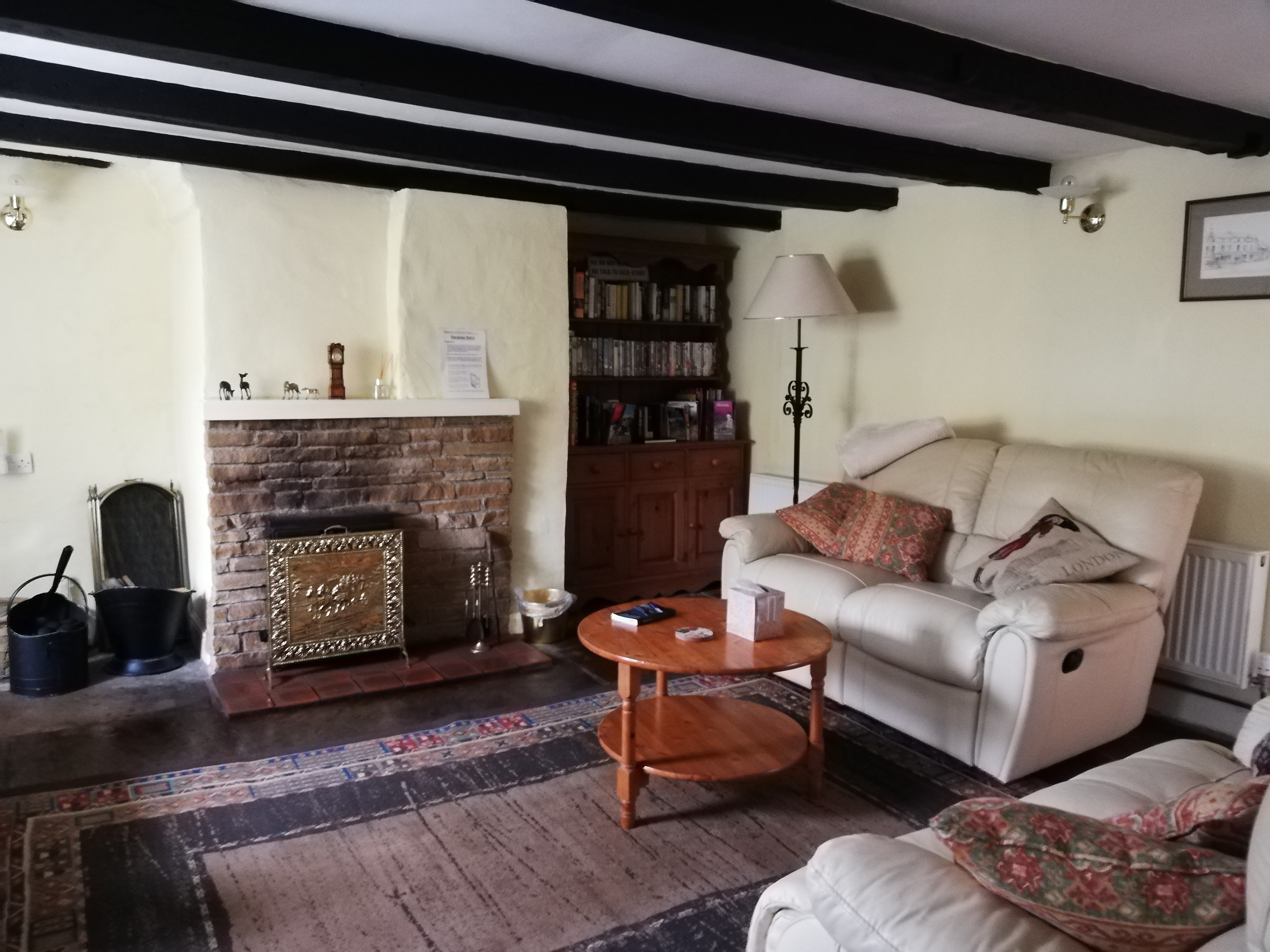 new settees