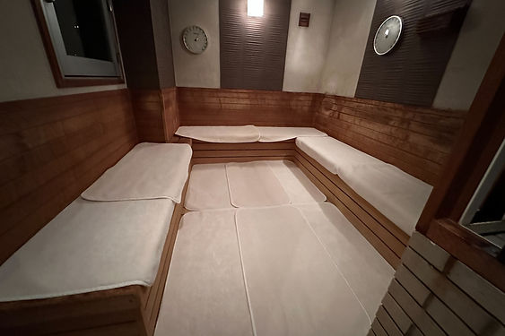 カプセル&サウナ ロスコ / 北区